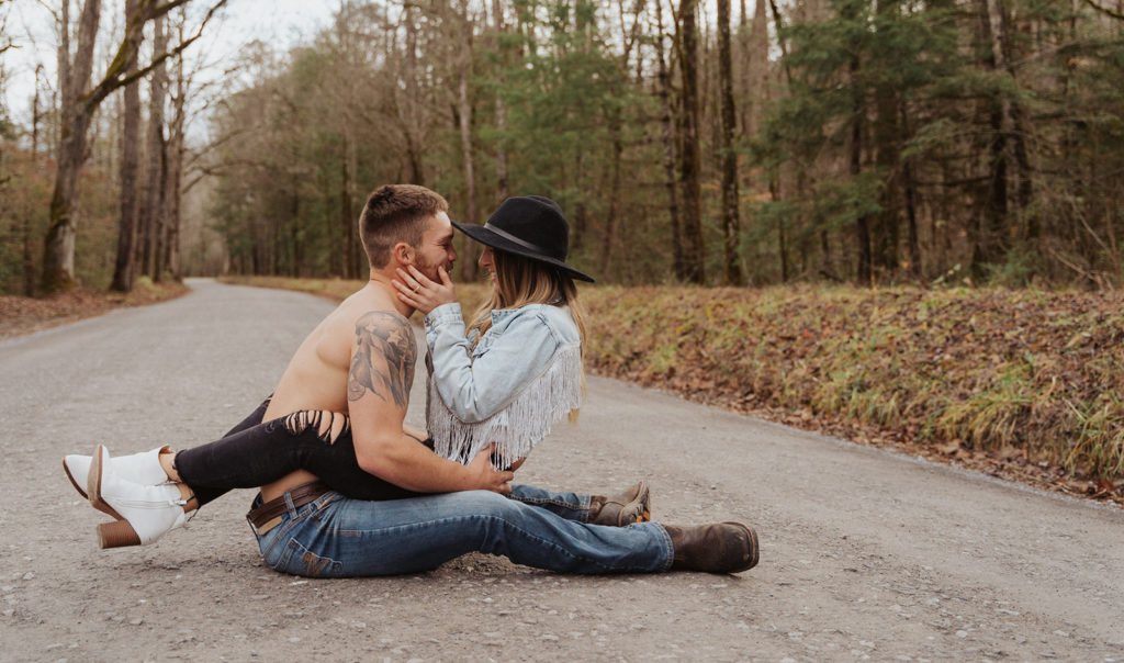 Couples Photographer in Gatlinburg, TN