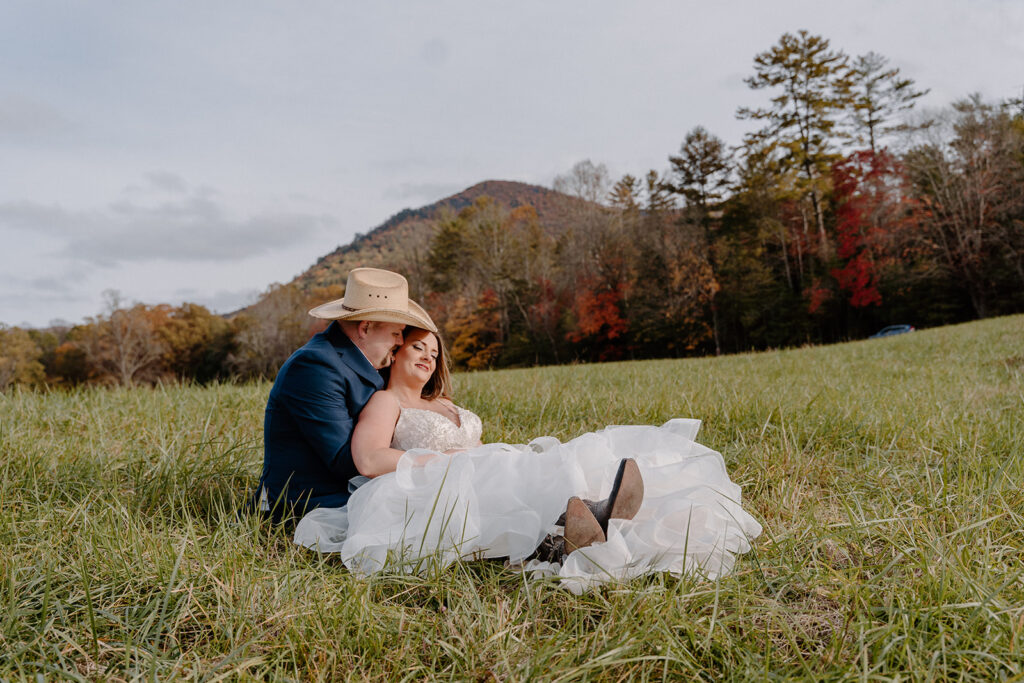 couple cuddling in the great smoky mountains elopement