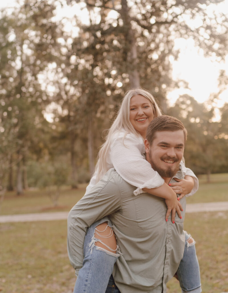 piggy back couple pose engagement session in florida