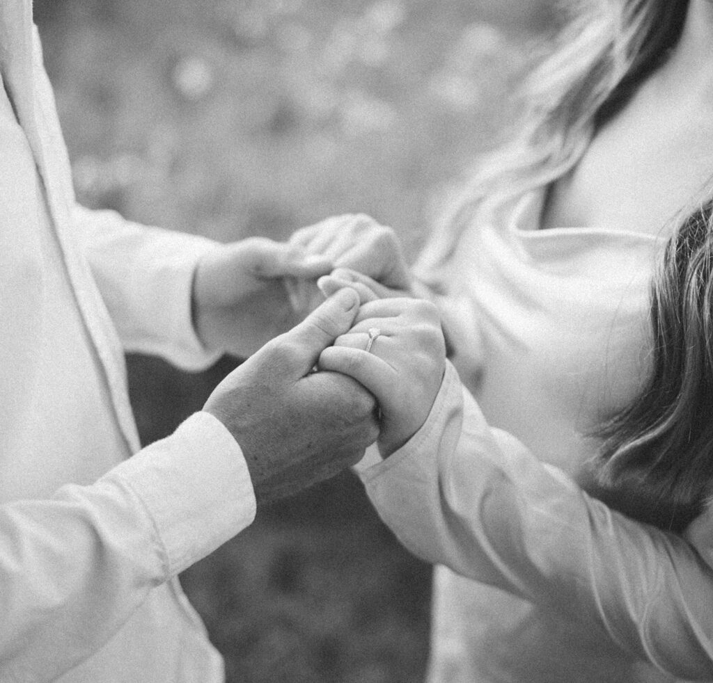 golden hour engagement photos neutral outfits