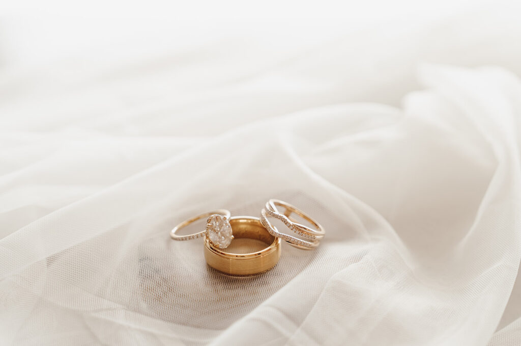 wedding rings and veil timeless wedding photos