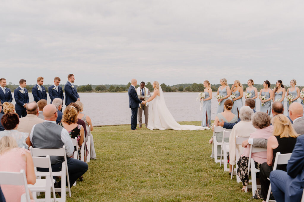 wedding in charleston south Carolina outdoor ceremony at the island house 