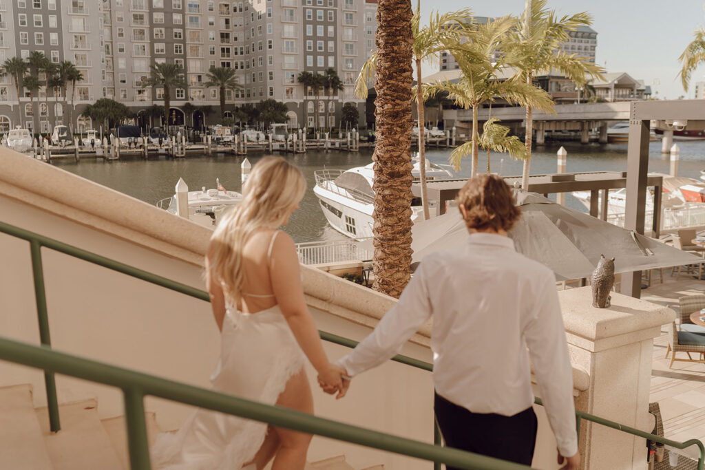 engagement photos in Tampa florida intimate and romantic
