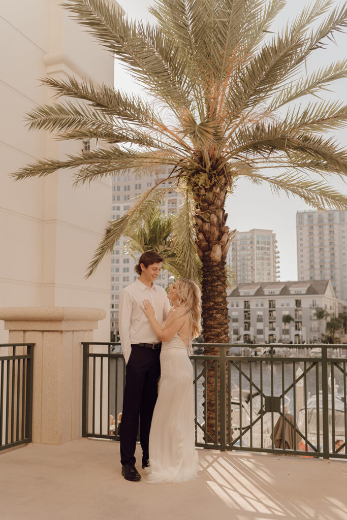 palm trees engagement session romantic couple photos