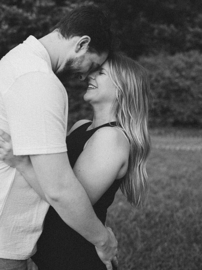 couple smiling for Tallahassee couples photoshoot