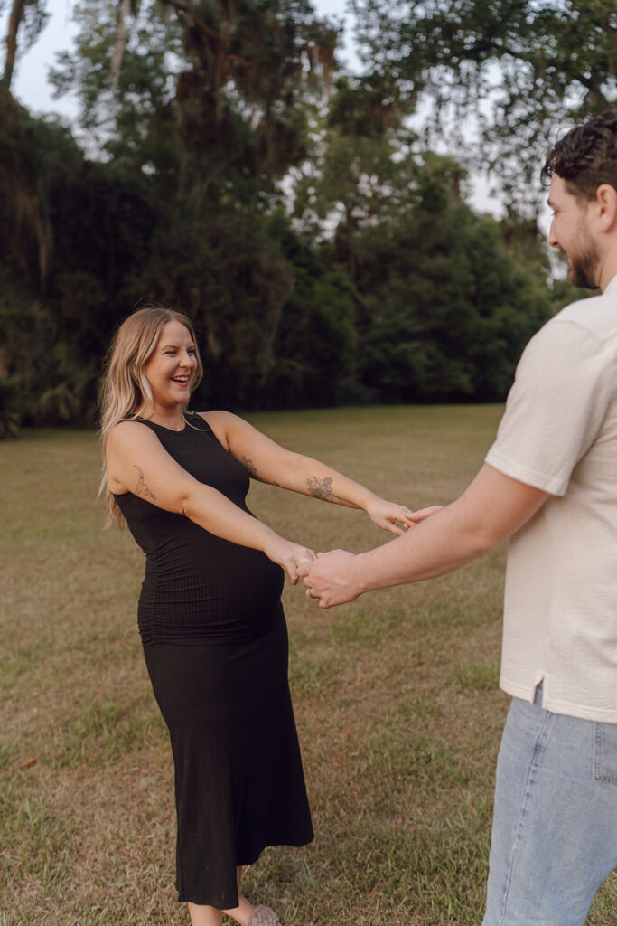 maclay gardens park florida maternity session documentary style photography