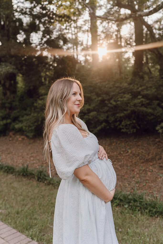 golden hour maternity photos in tallahassee