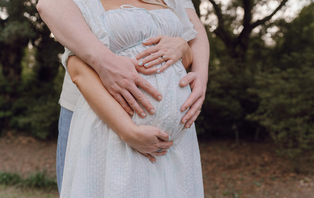 baby bump pics hands holding baby bump