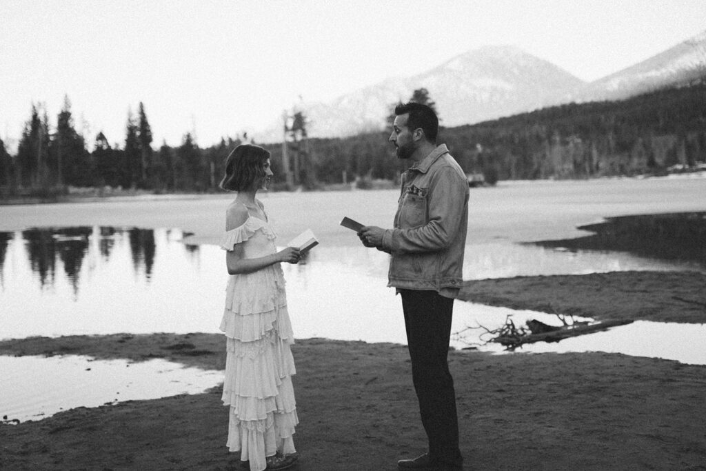 destination colorado wedding portraits in the mountains at estes park