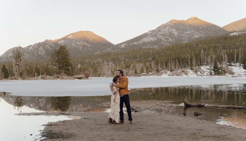 destination colorado wedding photos lakeside wedding photos in colorado mountains