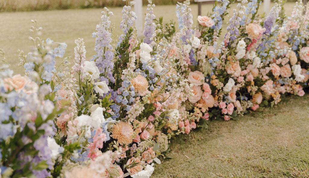 spring wedding flowers