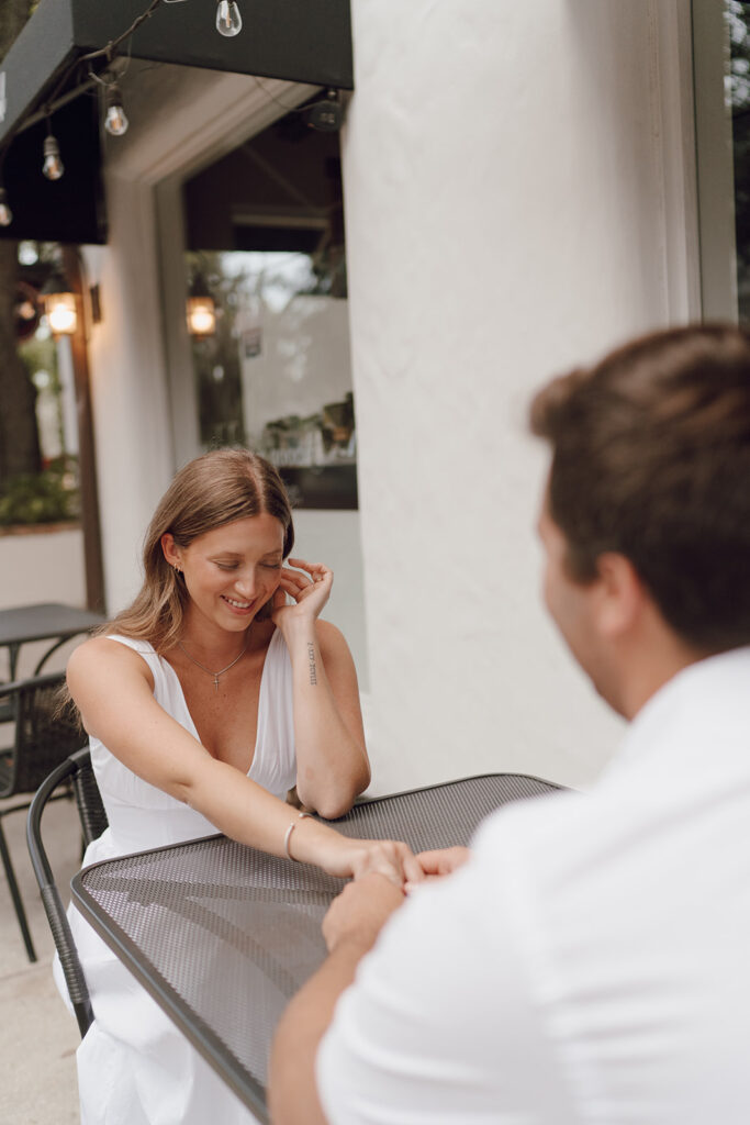 intimate florida engagement photos poses ideas hannibal square