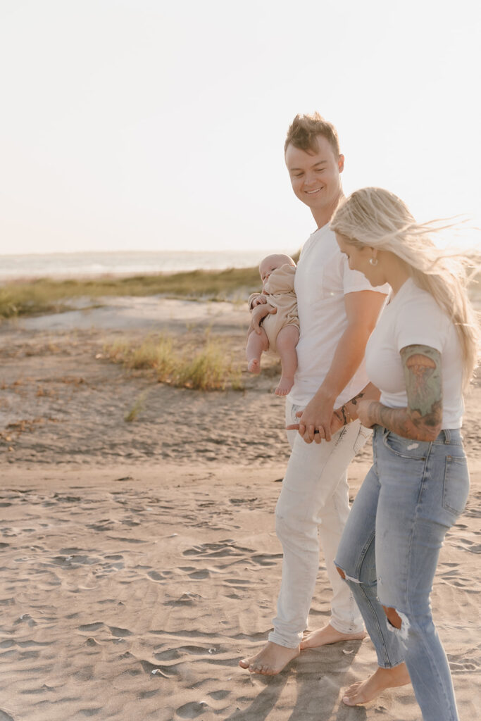 documentary style sunset family photos in south Carolina