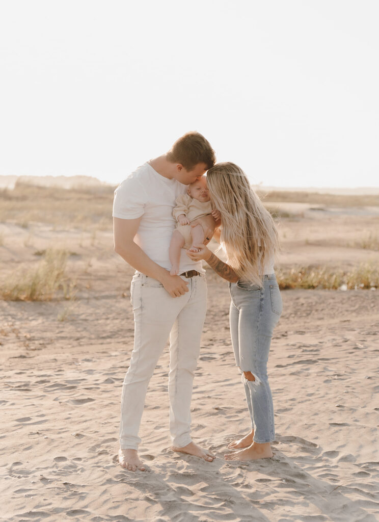 beach family photos at folly beach