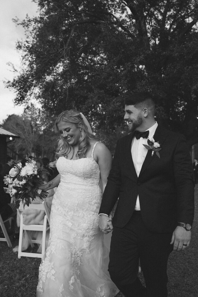 A Winter Wedding in Florida at Mount Pleasant Lodge