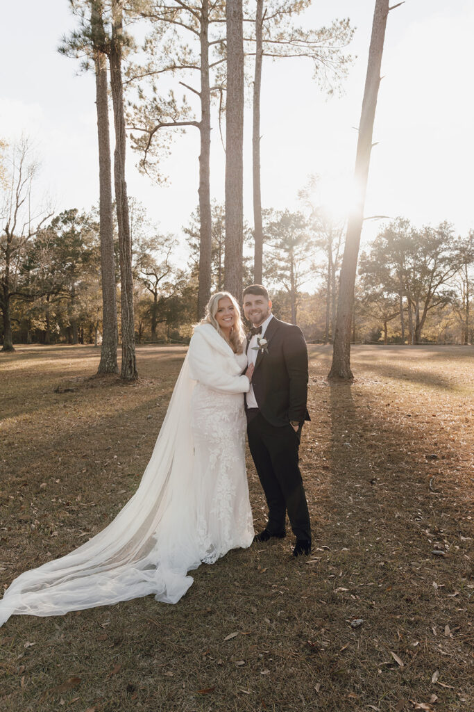 candid wedding photos at mount pleasant lodge in Tallahassee