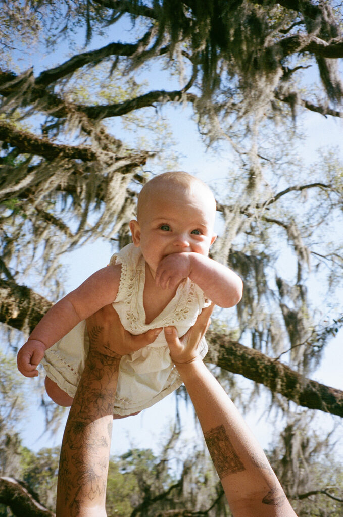 Spring Mommy and Me Pictures on Film at Maclay Gardens State Park