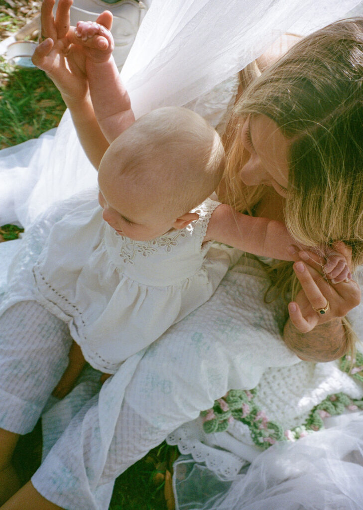 Spring Mommy and Me Pictures on Film at Maclay Gardens State Park