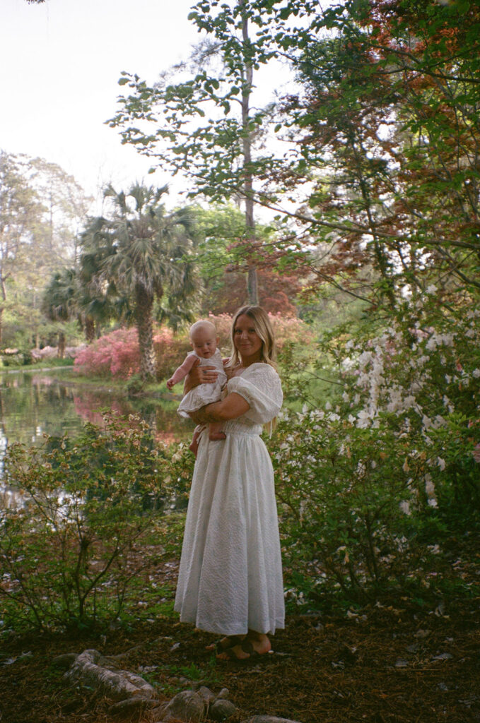 baby photos in the garden with mom