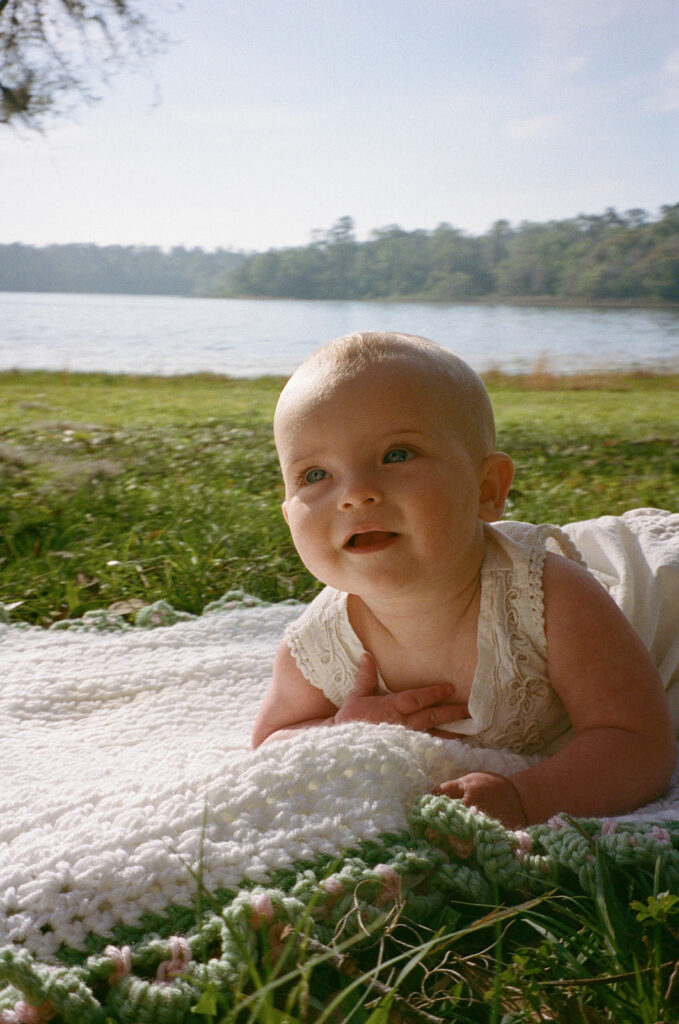 outdoor candid baby photos mommy and me pictures in spring