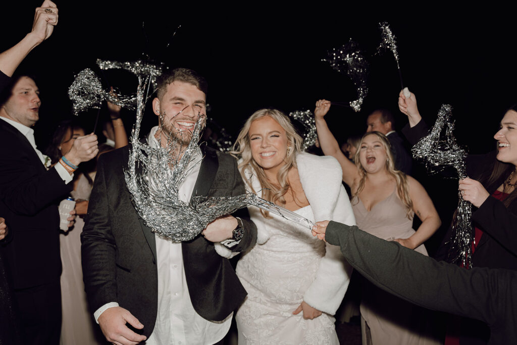 A Winter Wedding in Florida at Mount Pleasant Lodge