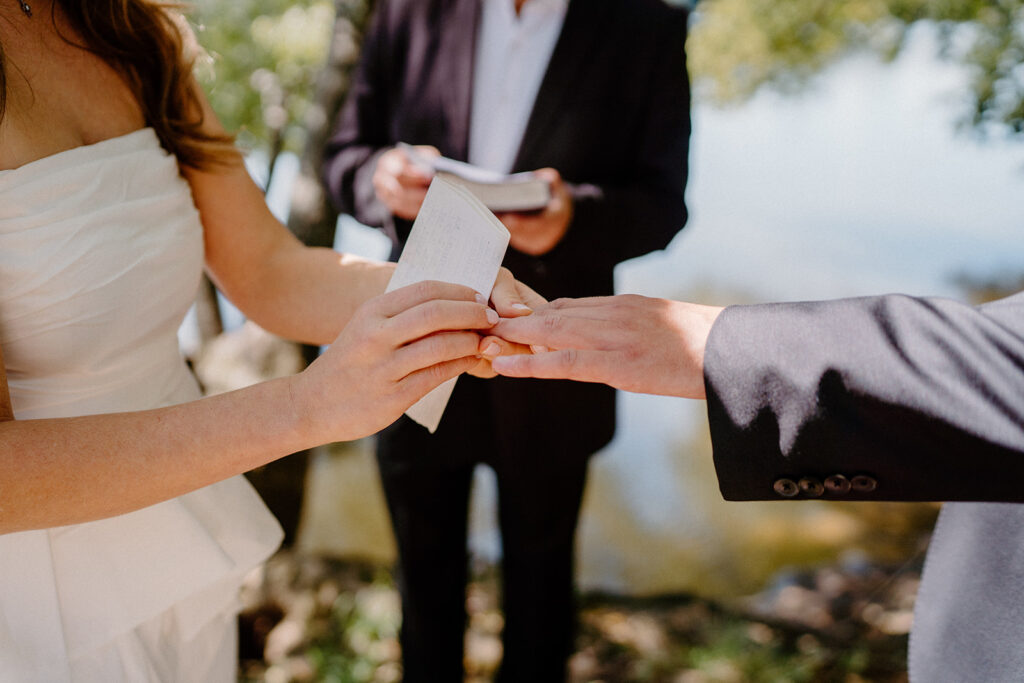 intimate outdoor wedding ceremony in tennessee