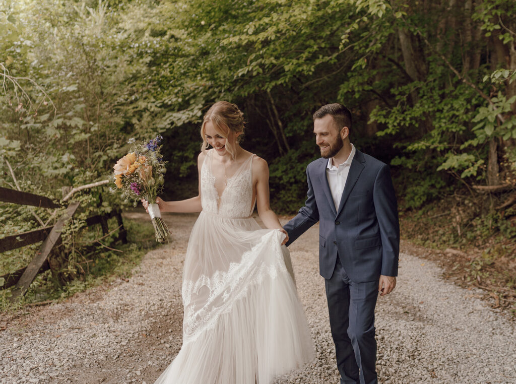 documentary style wedding photos with bride and groom outdoors