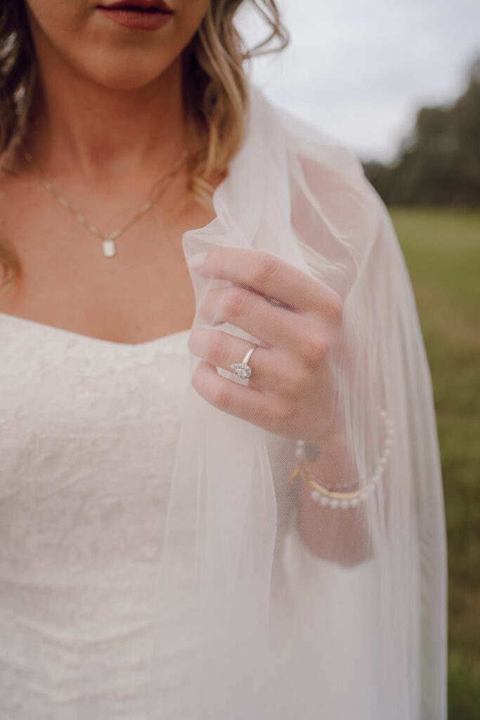 Field Wedding Inspiration From a Knoxville Wedding Photographer
