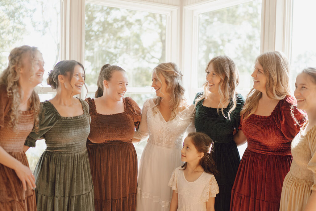 candid bridesmaid photos in the bridal suite