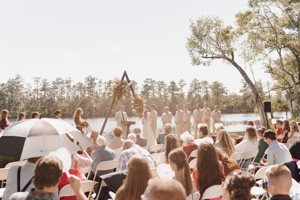 Knoxville TN Wedding Inspiration for Couples Who Want Something Simple & Meaningful