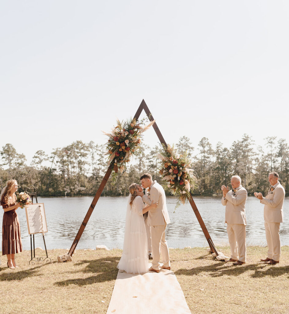knoxville tn wedding ceremony on the lake