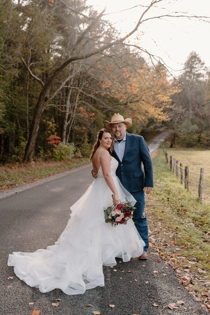 cades cove wedding photos in the mountains