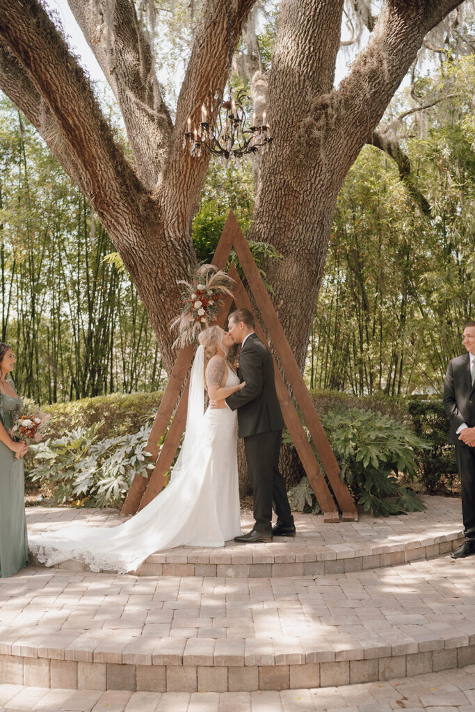 moss estates wedding photos the dreamiest florida wedding venue
