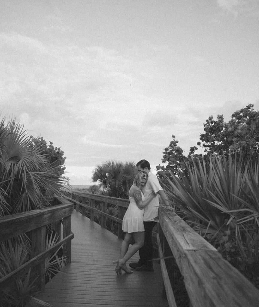 candid photos of couple at the beach