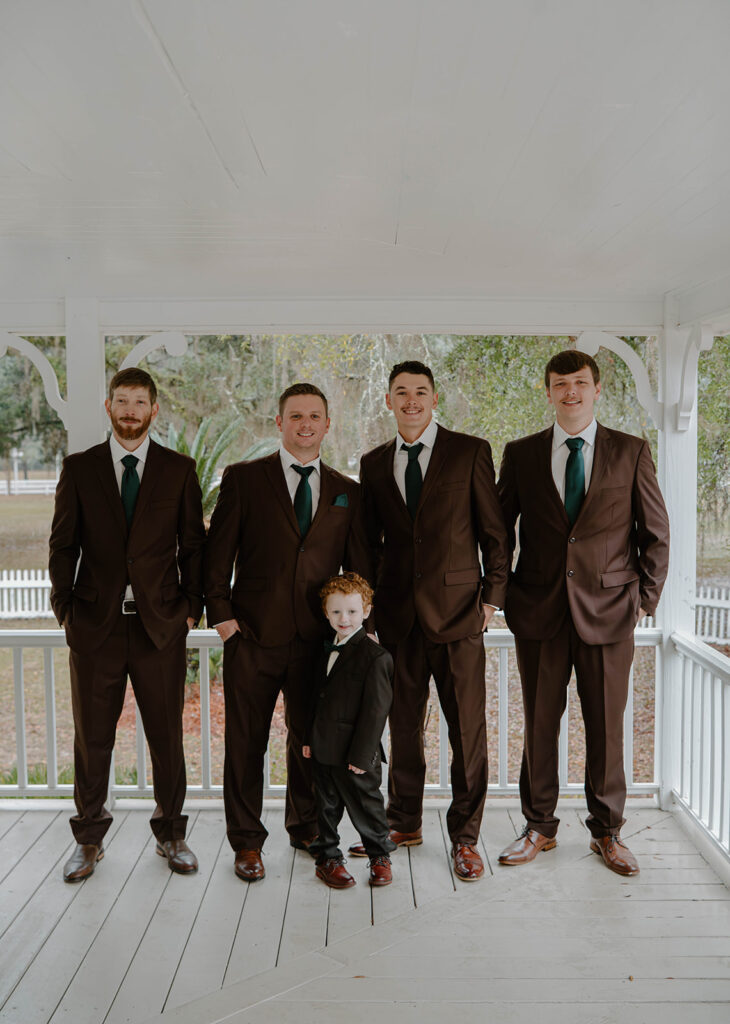 documentary style wedding photos with the bridal party