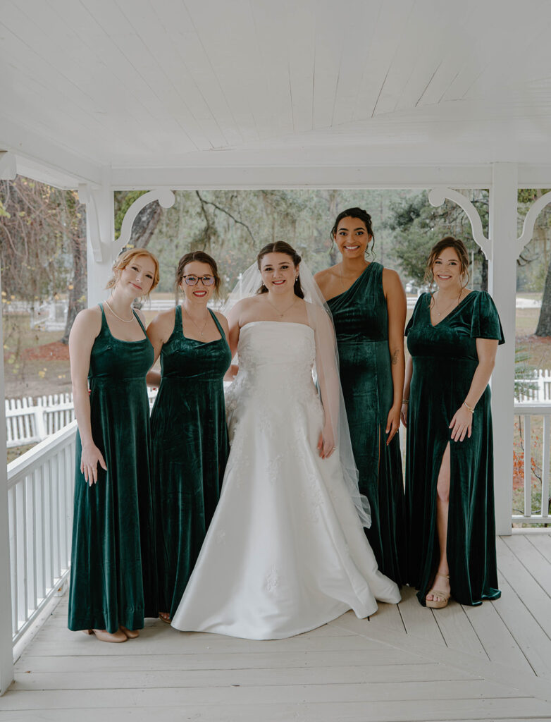 documentary style wedding photos with the bridal party