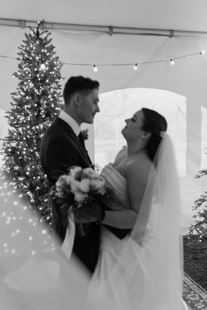 romantic bride and groom photos at an indoor florida wedding venue havana springs