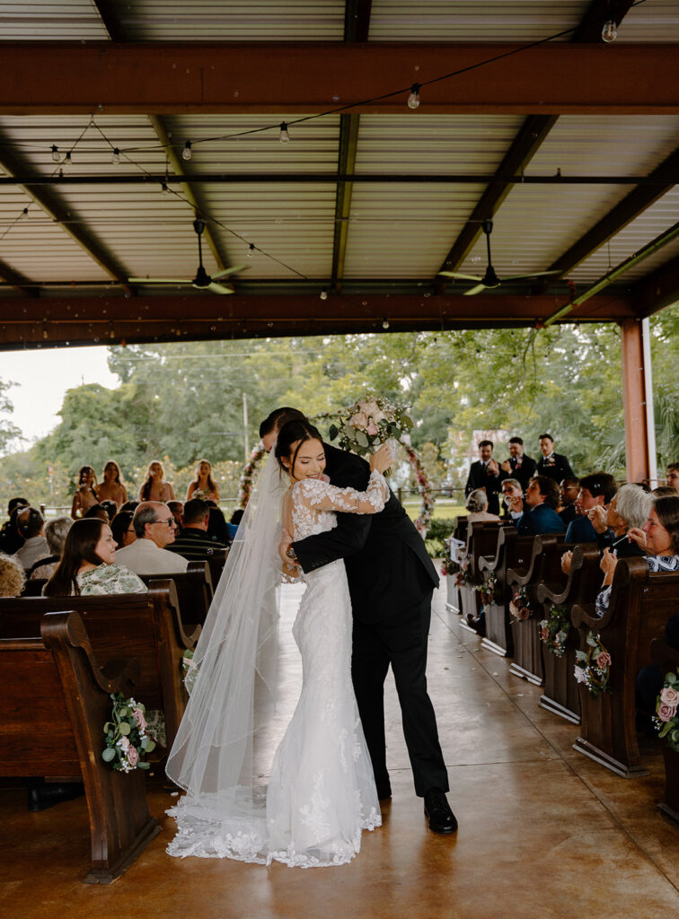 romantic and candid wedding ceremony photos in thomasville georgia