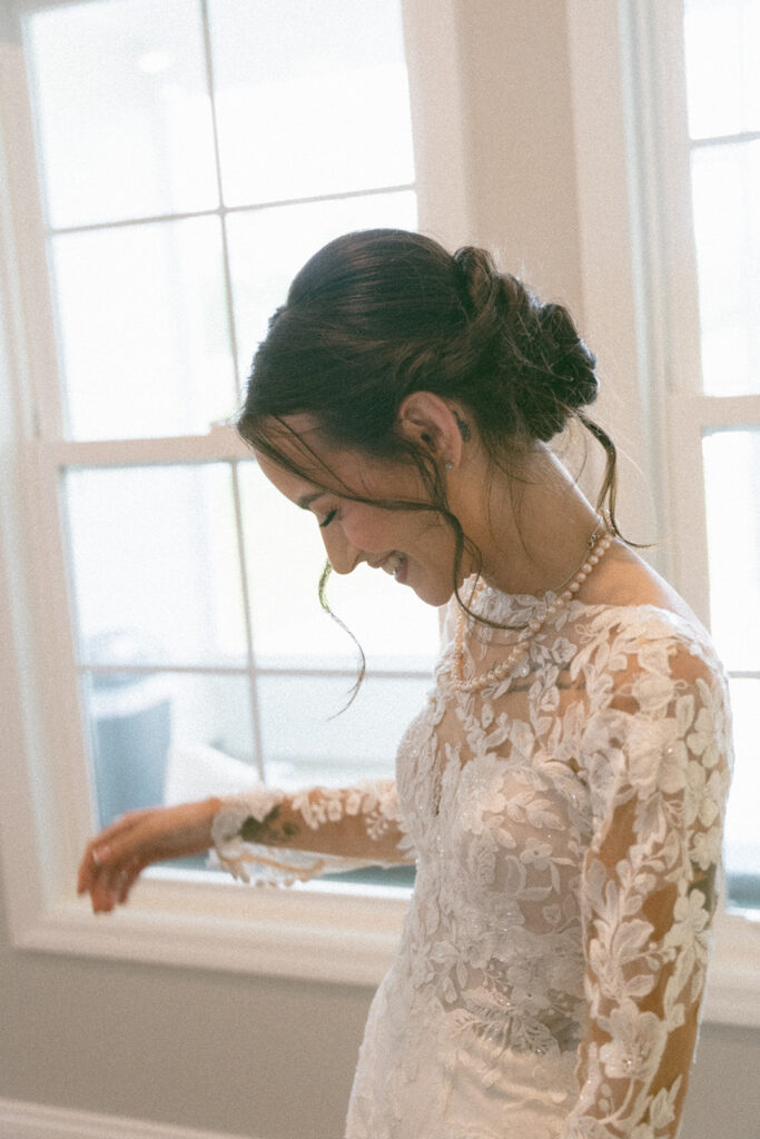 getting ready wedding photos in south georgia