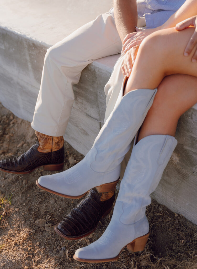 Golden Hour Engagement Photos at Mount Pleasant Lodge in Florida