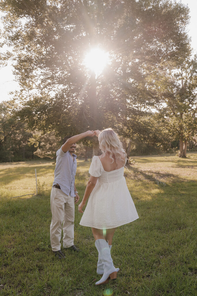 Golden Hour Engagement Photos at Mount Pleasant Lodge in Florida