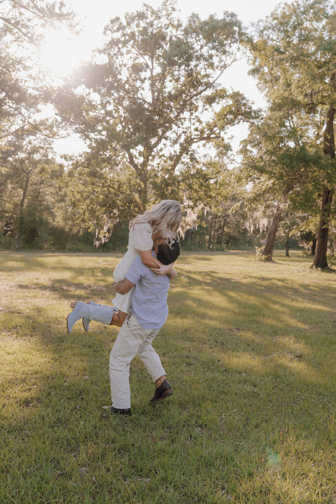 sunset engagement photos in tallahassee florida