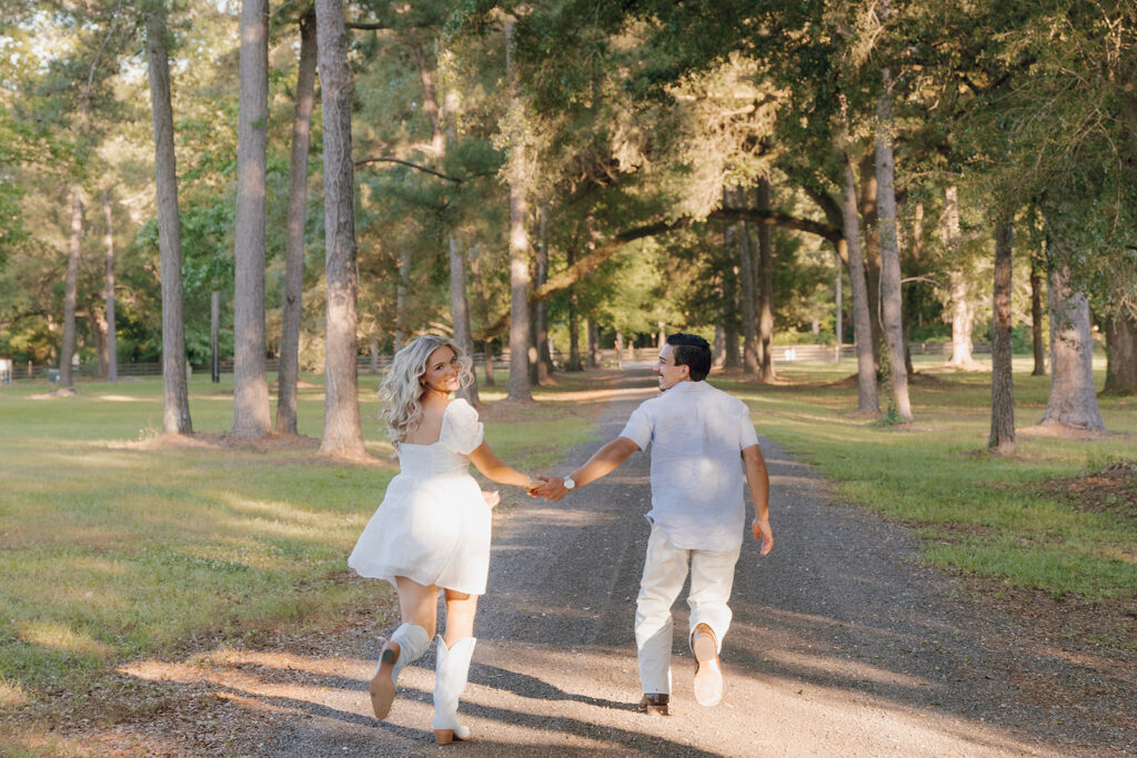 candid couple photos in tallahassee florida